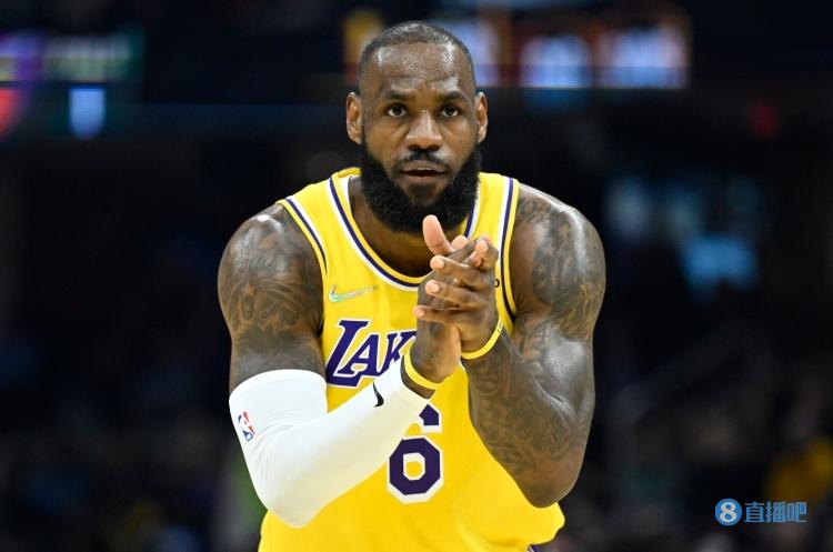 罗马诺：虽然尤文有意扎卡，但桑德兰不会在冬窗进行任何谈判（罗马诺：尤文相中扎卡，桑德兰冬窗拒绝开启谈判）