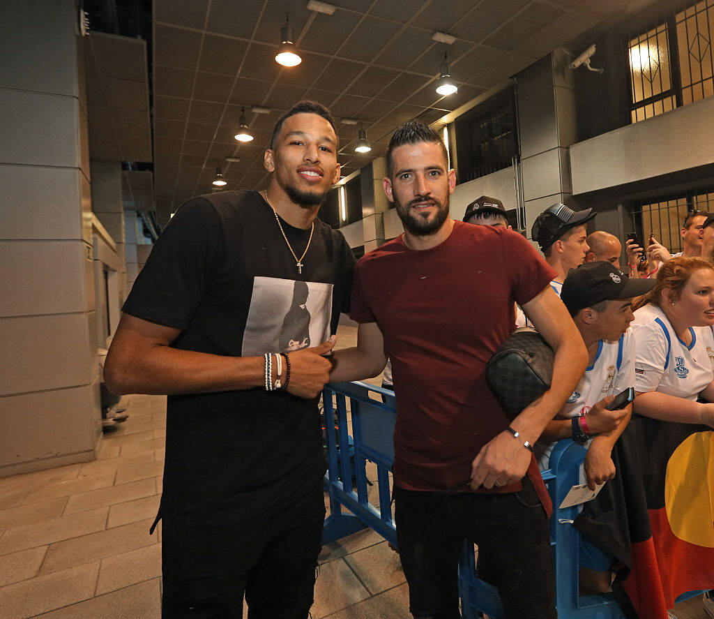 意媒：罗马赴英格兰进行集训，将在英格兰队训练基地进行训练（意媒：罗马将赴英格兰拉练，预计在英格兰队训练基地备训）