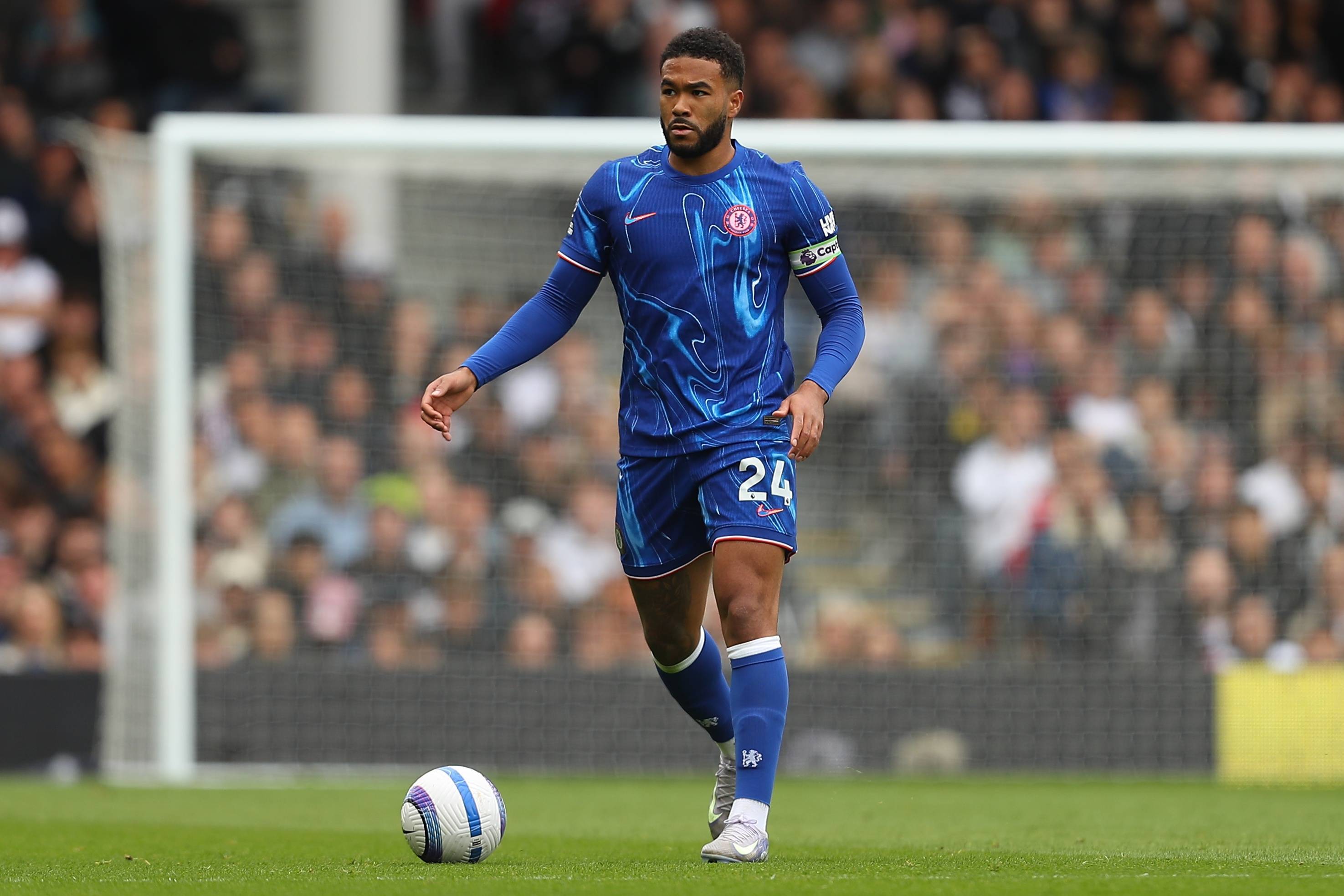 北京时间12月10日20：15，亚冠精英二级联赛小组赛将迎来收官战。（亚冠精英二级联赛小组赛收官战将于北京时间12月10日20：15打响）