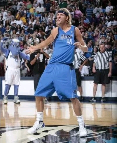 阿特金森：我们没能保护好禁区 最近10场比赛的状态都不好（阿特金森：近10战状态不佳，禁区防守未到位）